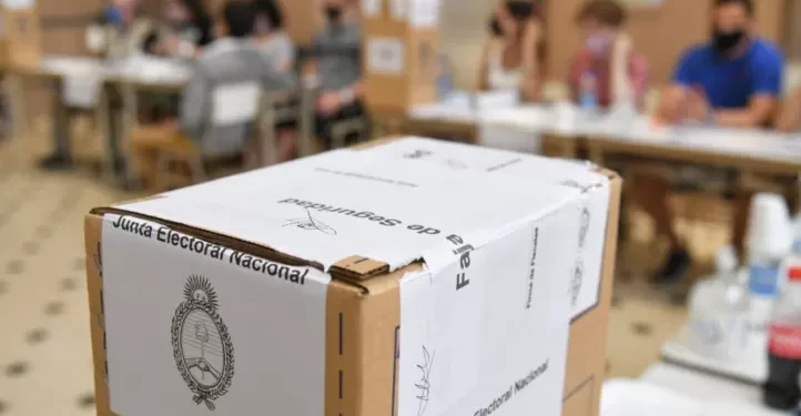 Cerraron los comicios en la provincia de Buenos Aires, ¿quién ganó?