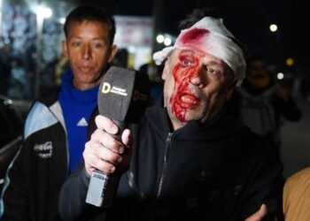 Tensión en el cierre de campaña de Javier Milei en Moreno con incidentes