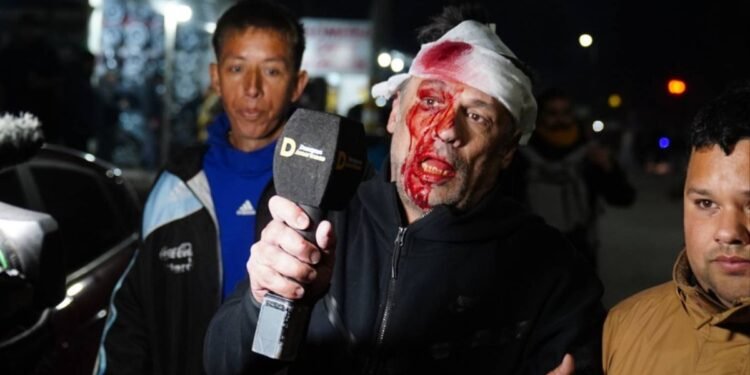 Tensión en el cierre de campaña de Javier Milei en Moreno con incidentes