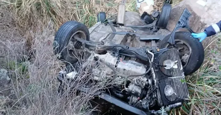 Tragedia en Córdoba: un conductor pierde la vida tras caer con su auto por un barranco de 200 metros