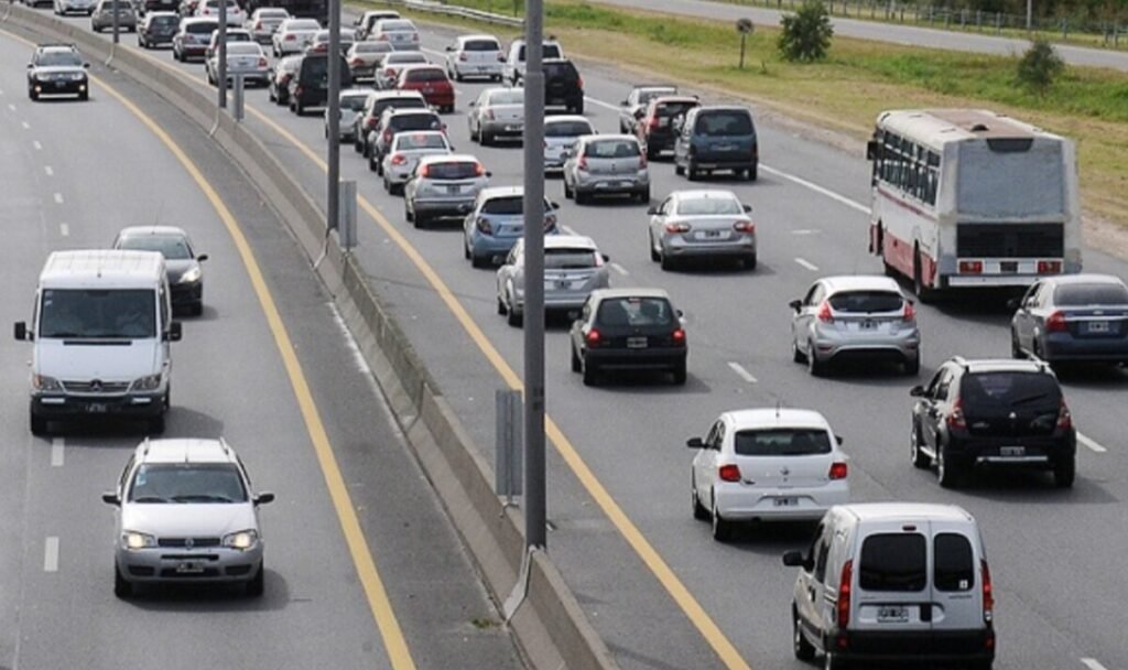 Aubasa anuncia la construcción de un cuarto carril en La Plata-Buenos Aires