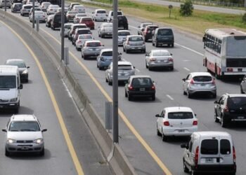 Aubasa anuncia la construcción de un cuarto carril en La Plata-Buenos Aires