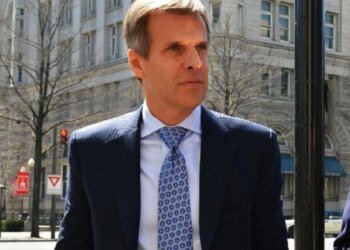 Milei enfrenta retos económicos tras la derrota en las elecciones bonaerenses