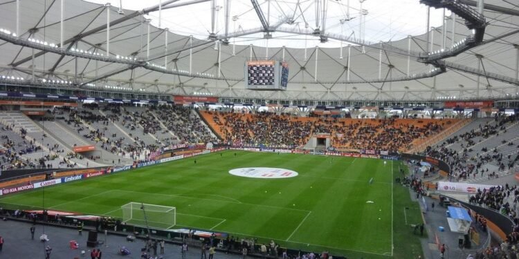 La AFA se hará cargo del estadio en La Plata y proyecta importantes obras