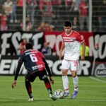 Estudiantes empata con Newell’s y se afianza en la lucha de la Zona A