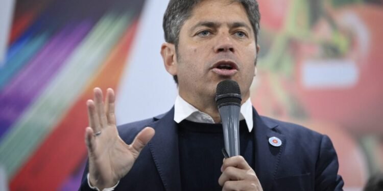 Kicillof denuncia narcotráfico tras triple crimen en Florencio Varela