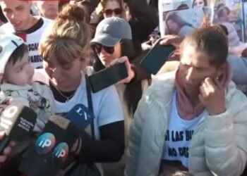 Familiares de jóvenes asesinadas piden ayuda para cubrir gastos del velorio