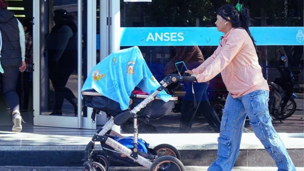 ANSES confirma pagos de jubilaciones y asignaciones con aumento este mes