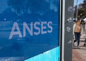 Aumentan los pagos de ANSES: ¿quiénes cobran este viernes en Argentina?