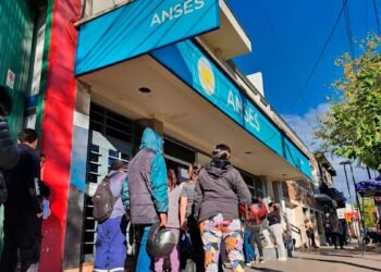 ¿Quiénes cobran este miércoles y qué novedades trae ANSES?