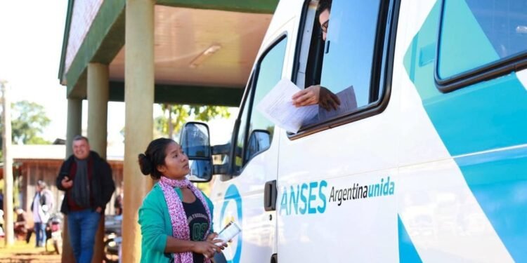 ANSES: ¿Quiénes cobran jubilaciones y asignaciones este 16 de septiembre?