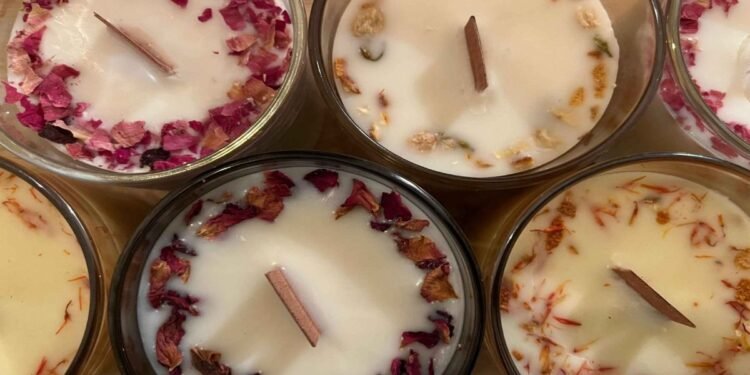 Descubre cómo hacer velas de soja caseras de manera simple y económica