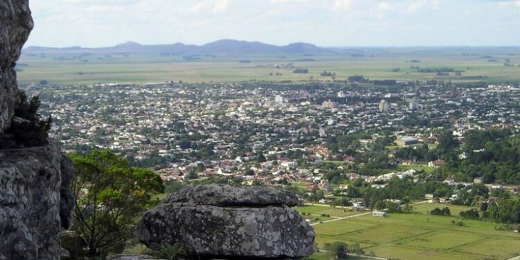 Detienen a hombre por abusos a su hija adolescente tras confirmarse paternidad mediante ADN