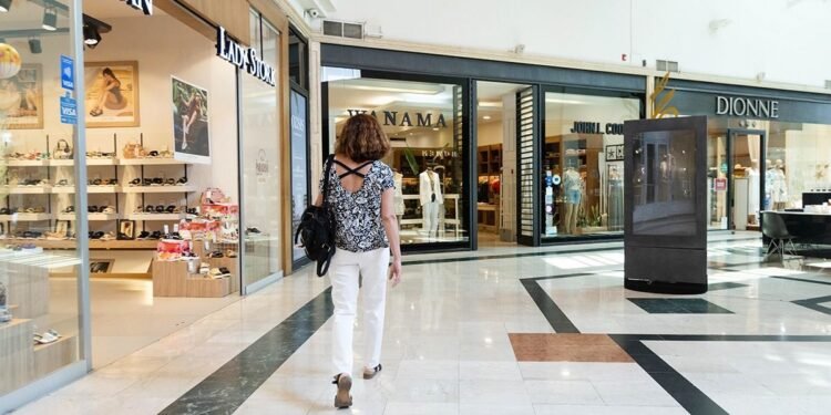 Comercios de Mendoza cerrarán el 22 de septiembre por Día del Empleado