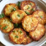Buñuelos de papa y salchicha: la receta fácil que sorprenderá a todos