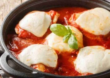 Descubrí cómo preparar pollo a la pizzaiola en solo 30 minutos