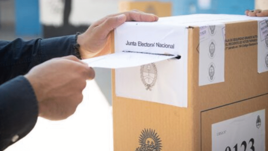 Buenos Aires se prepara para elecciones con más de 34.000 policías en operativo