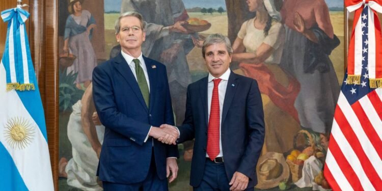 Estados Unidos respalda a Javier Milei en medio de la crisis económica