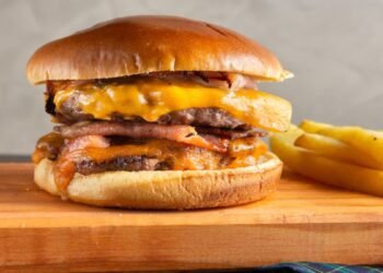 Cómo preparar hamburguesas caseras perfectas en minutos para disfrutar