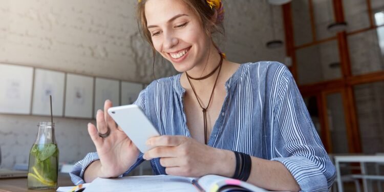 Cómo activar el modo estudiante en WhatsApp con Nova Launcher en Android