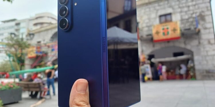 Samsung Galaxy Z Fold 7: ¿Vale la pena pagar más de 2.000 euros por este plegable?