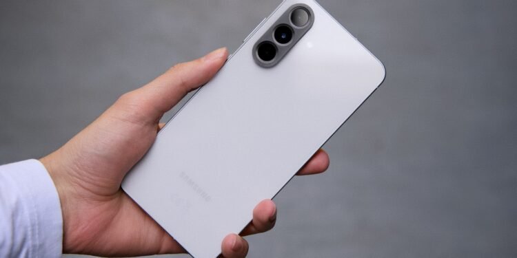 Samsung adelanta la llegada de One UI 8 y Android 16 a varios modelos antes de lo previsto