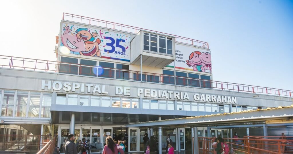 Colegio de Médicos alerta sobre el vaciamiento en el Hospital Garrahan