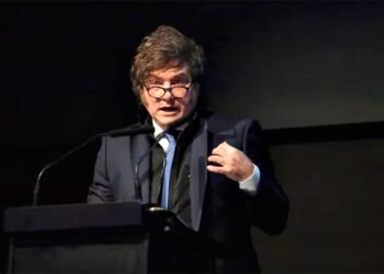 Milei ajusta su agenda y se reúne con su Gabinete antes de viajar a EE. UU.