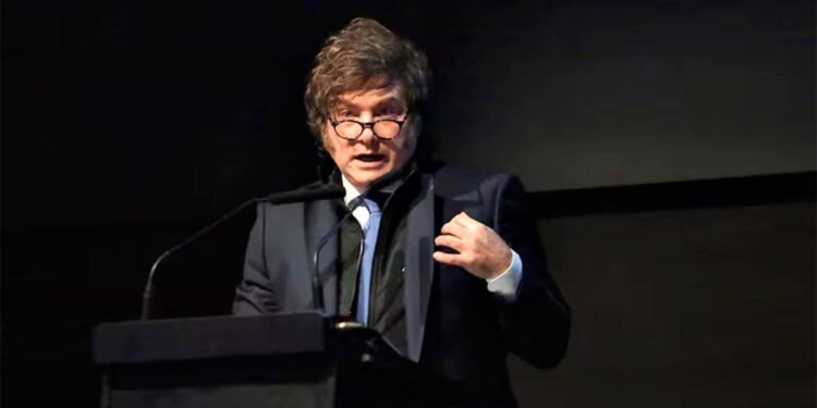 Milei ajusta su agenda y se reúne con su Gabinete antes de viajar a EE. UU.