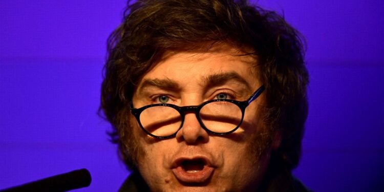 Milei critica al PRO tras rechazo a sus vetos en financiamiento universitario