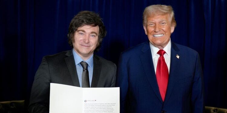 Milei regresa de EE. UU. con directrices para reducir la influencia china