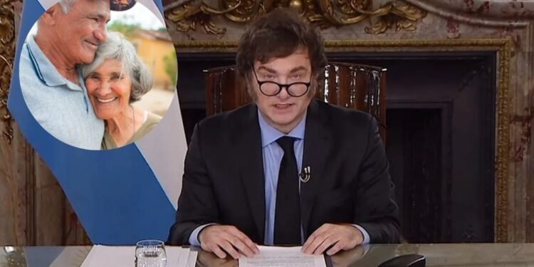 Javier Milei anunció un aumento para los jubilados: ¿qué cambios habrá?