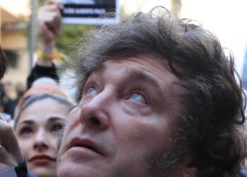 La percepción ciudadana cae: solo un 32% está conforme con el gobierno