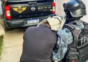 Detienen a un jubilado en Córdoba por liderar red de cocaína a domicilio