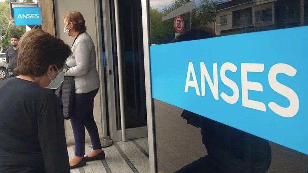 ANSES confirmó el pago de una nueva compensación para jubilados