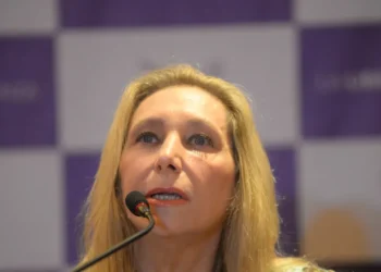 Incidentes en Corrientes interrumpen cierre de campaña de La Libertad Avanza