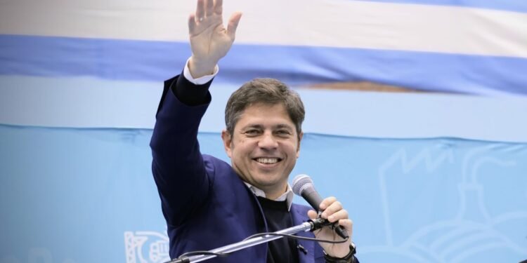 Kicillof rinde homenaje a Mujica en Nueva York junto a líderes mundiales