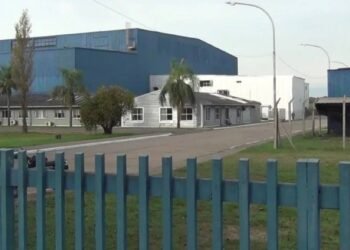 Dron del Ministerio de Ambiente detecta residuos peligrosos en Ramallo