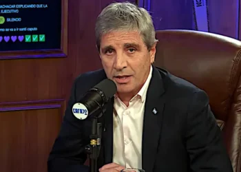 Caputo critica elecciones cada dos años y sugiere revisar el sistema