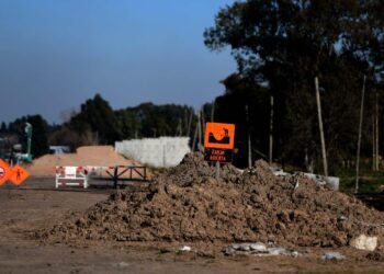 El presupuesto 2026 mantiene paralizada la obra pública y agrava la crisis