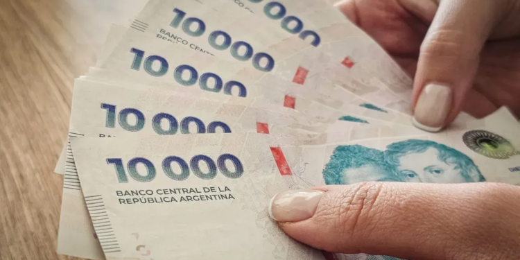 Banco Nación ofrece plazo fijo al 47%: ¿qué significa invertir $800.000?