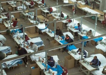 Expansión de polos industriales en cárceles bonaerenses fomenta reinserción laboral