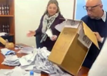La Junta Electoral abrirá 18 urnas en 11 distritos por irregularidades en las elecciones bonaerenses