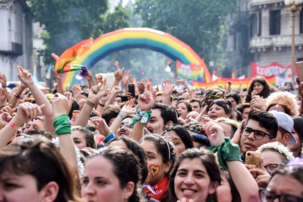 La Marcha del Orgullo 2025 en Buenos Aires alza su voz frente al odio
