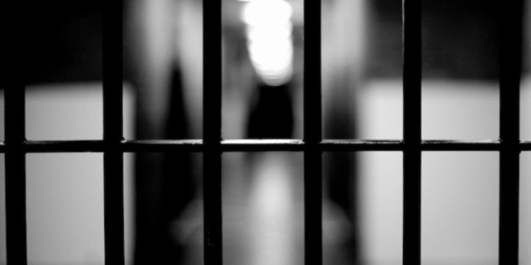 Detienen a guardiacárcel con drogas en unidad penitenciaria de Buenos Aires