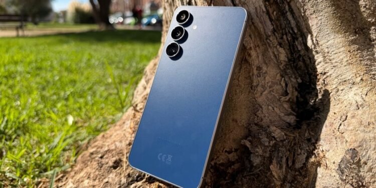 Samsung Galaxy S25 FE: análisis completo y opinión sobre el nuevo modelo económico de alta gama