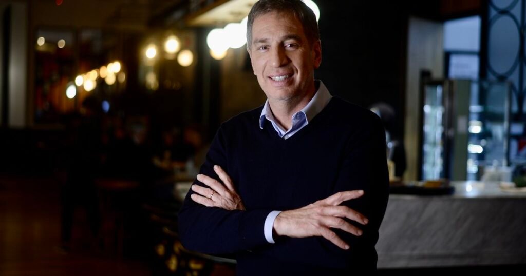 Santilli asume la cabeza de La Libertad Avanza tras fallo electoral en CABA