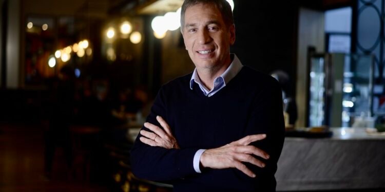 Santilli asume la cabeza de La Libertad Avanza tras fallo electoral en CABA