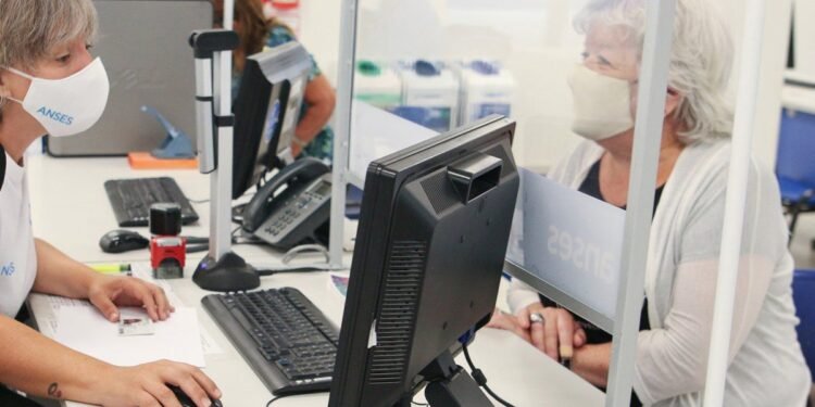 Se confirmó el aumento en la Pensión Universal para el Adulto Mayor