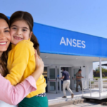 Aumentos en AUH: qué extras se suman y cómo afectan el total a cobrar